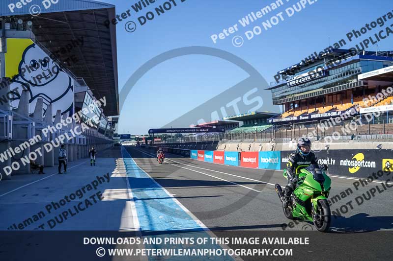 France;Le Mans;event digital images;motorbikes;no limits;peter wileman photography;trackday;trackday digital images